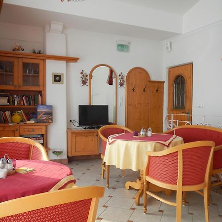 Hotel Landhaus Marchfeld Oberau Eksteriør bilde