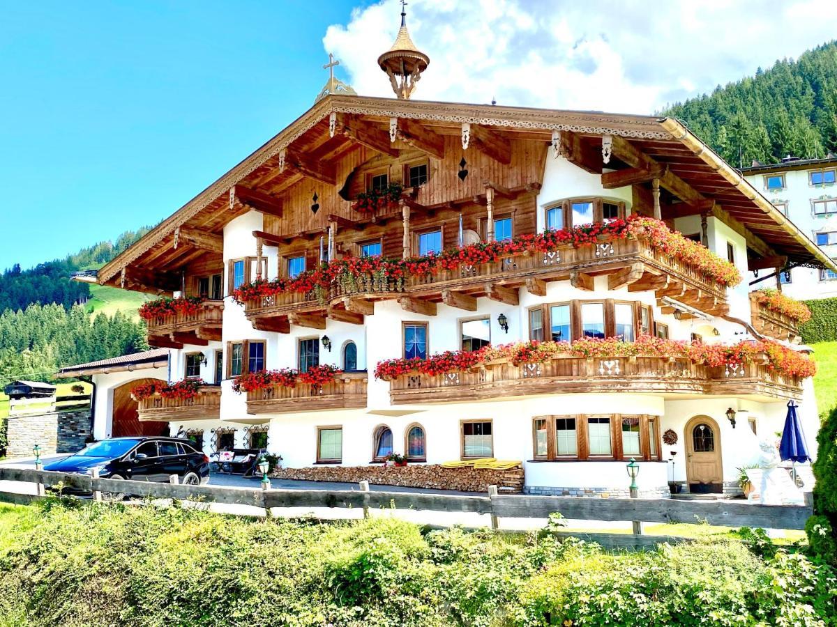 Hotel Landhaus Marchfeld Oberau Eksteriør bilde
