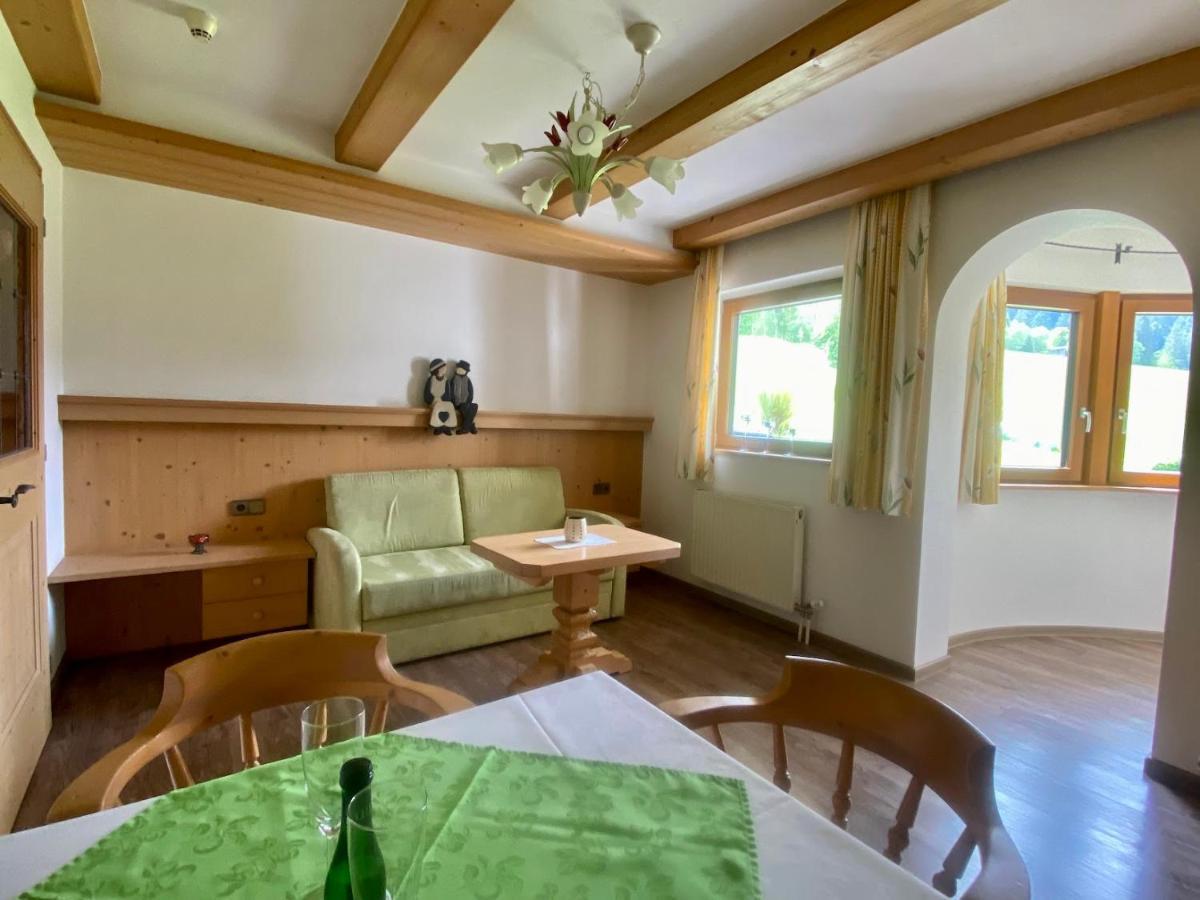 Hotel Landhaus Marchfeld Oberau Eksteriør bilde