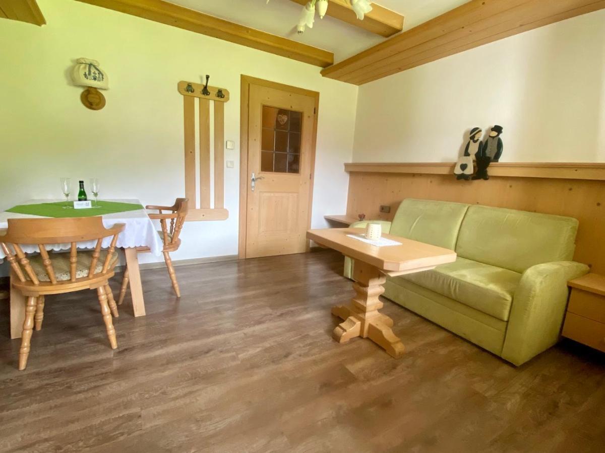 Hotel Landhaus Marchfeld Oberau Eksteriør bilde