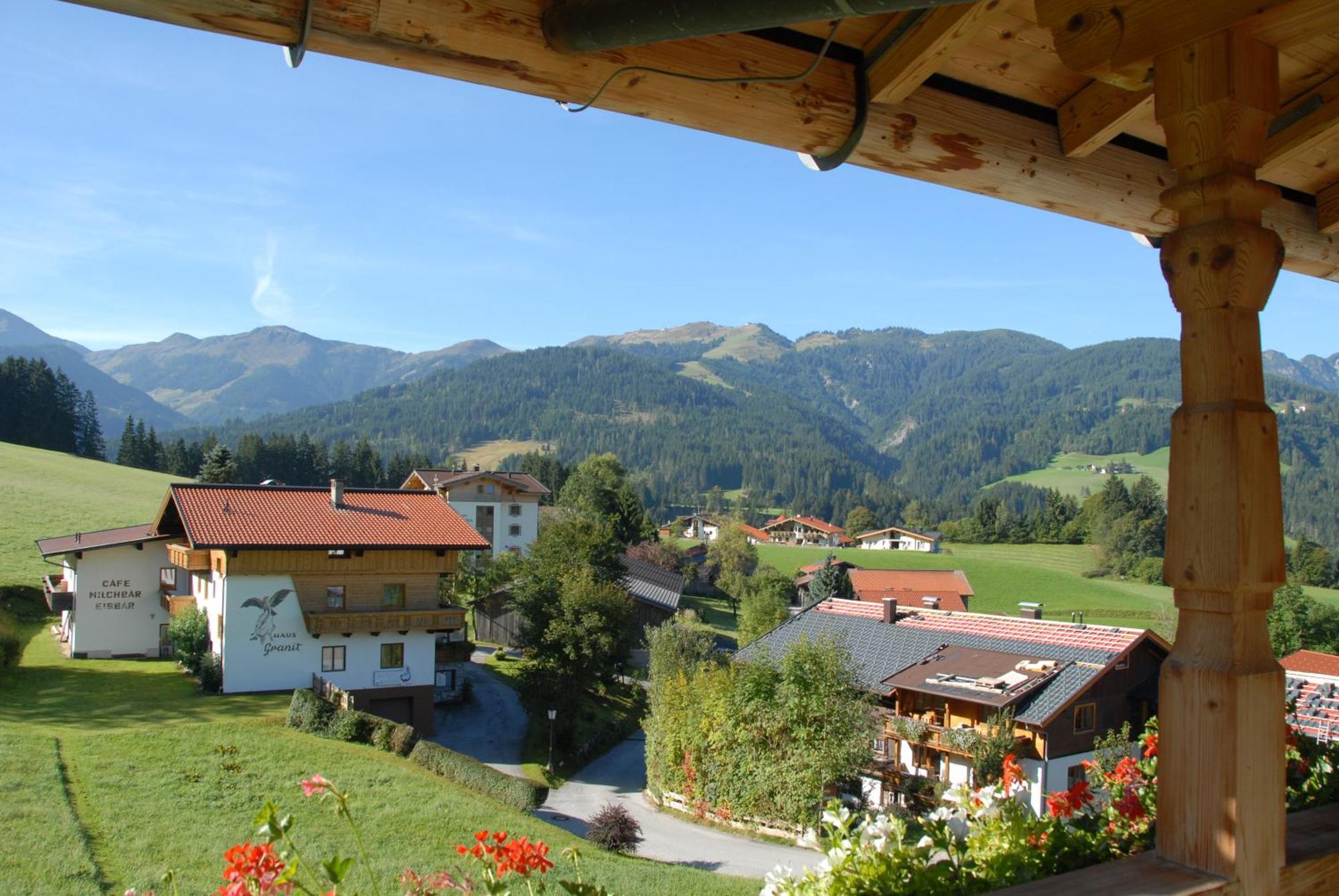 Hotel Landhaus Marchfeld Oberau Eksteriør bilde