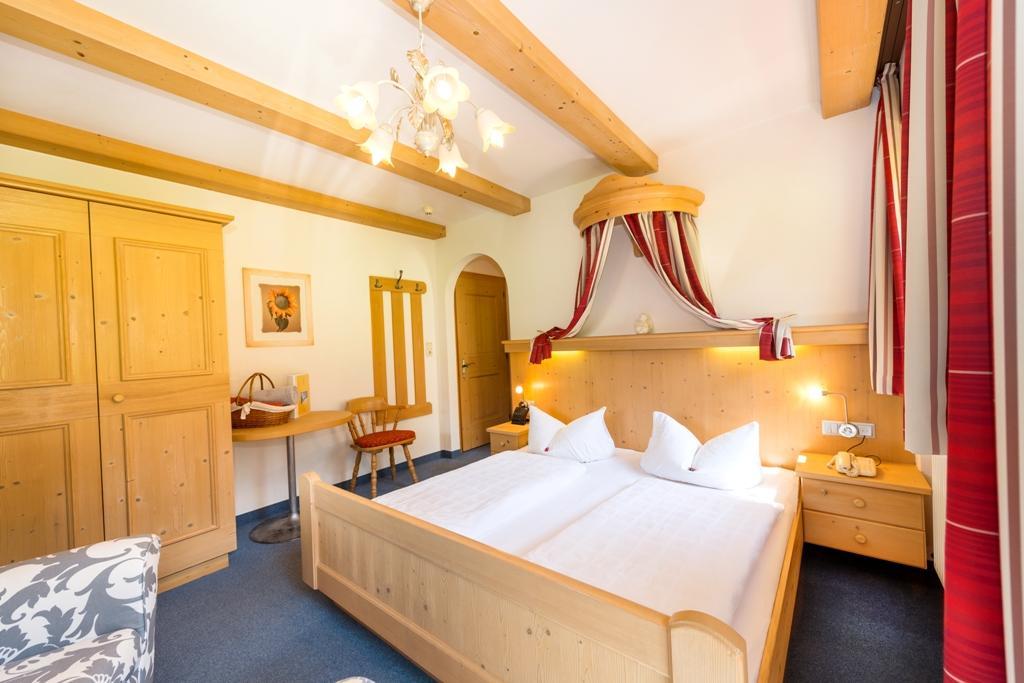 Hotel Landhaus Marchfeld Oberau Eksteriør bilde